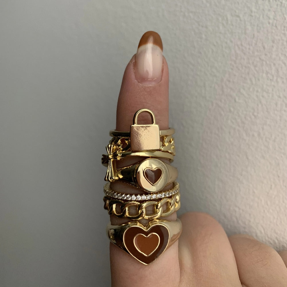 Creative Love Heart Ring – Elegant Alloy Ring with Color Retention Electroplating, Available in Sizes 6/7/8, Packaged in a Bubble Bag