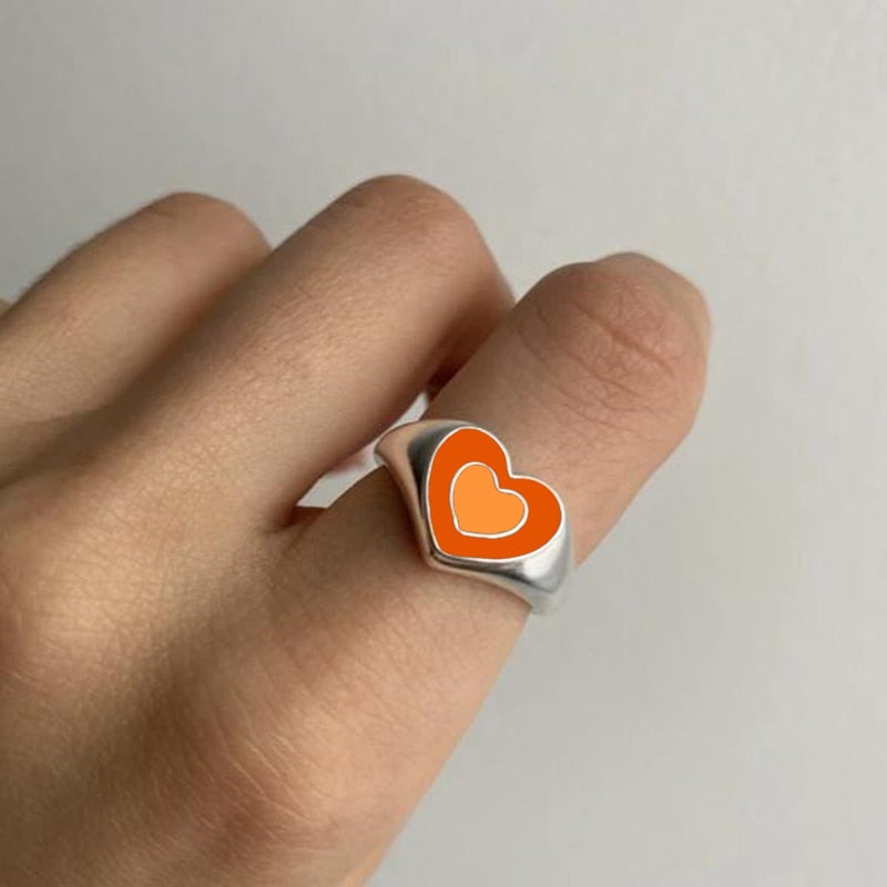 Creative Love Heart Ring – Elegant Alloy Ring with Color Retention Electroplating, Available in Sizes 6/7/8, Packaged in a Bubble Bag