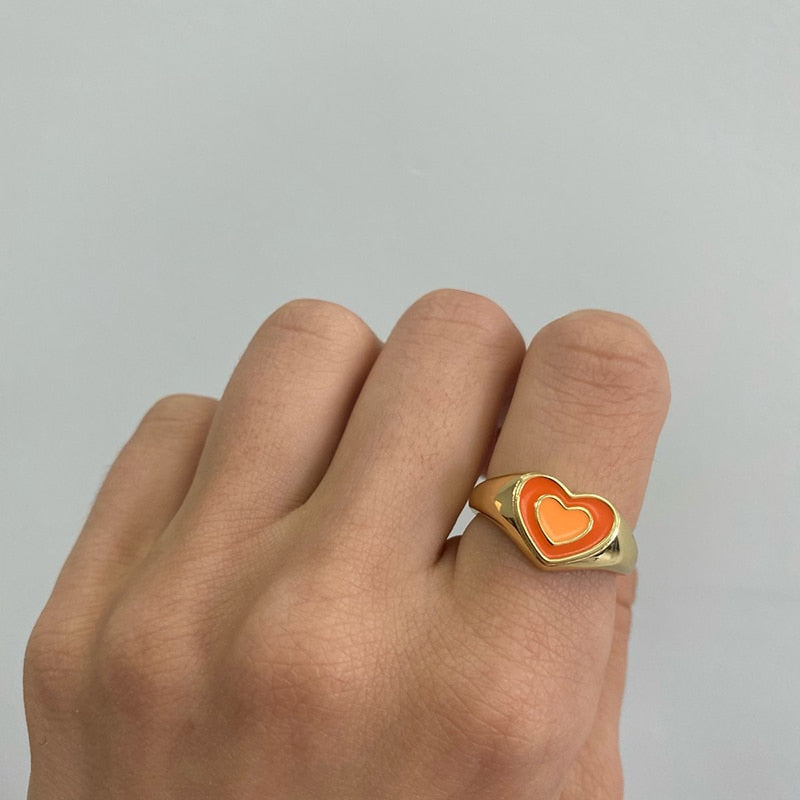 Creative Love Heart Ring – Elegant Alloy Ring with Color Retention Electroplating, Available in Sizes 6/7/8, Packaged in a Bubble Bag