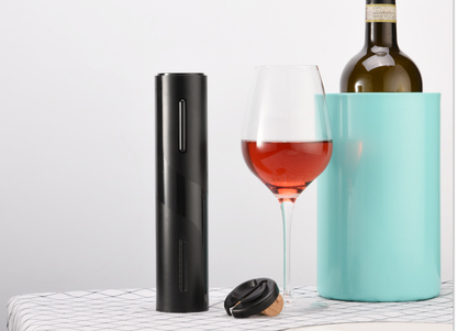 Automatic Wine Bottle Opener – Rechargeable Electric Corkscrew with Foil Cutter, 2-in-1 Aerator Pourer, and Vacuum Stopper – Cordless and Stylish Wine Opener